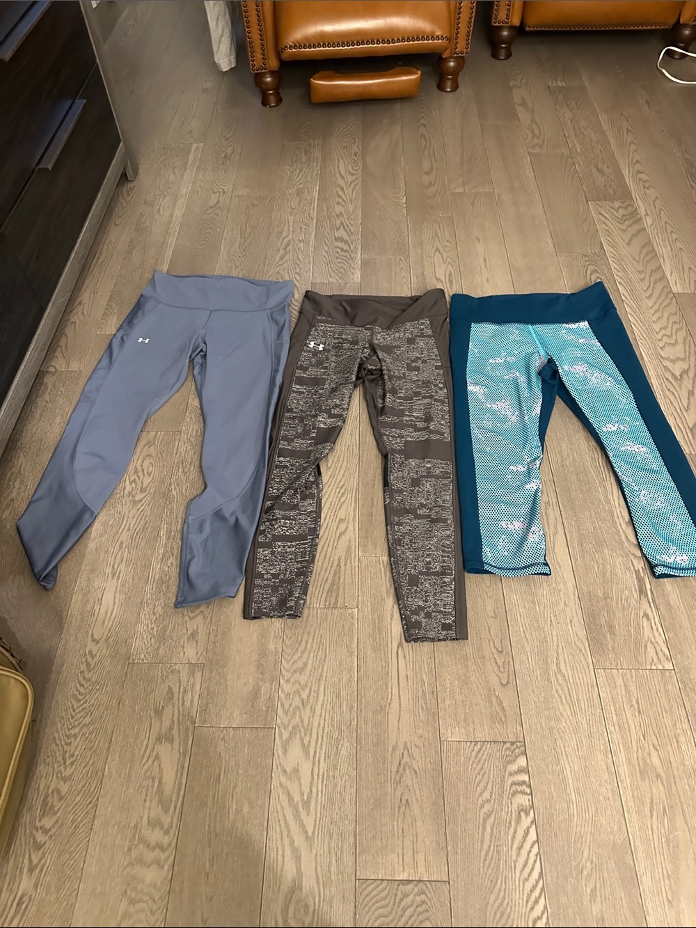 Under Armour womenBlue Athletic Leggings - Comfortable Kids Bottoms